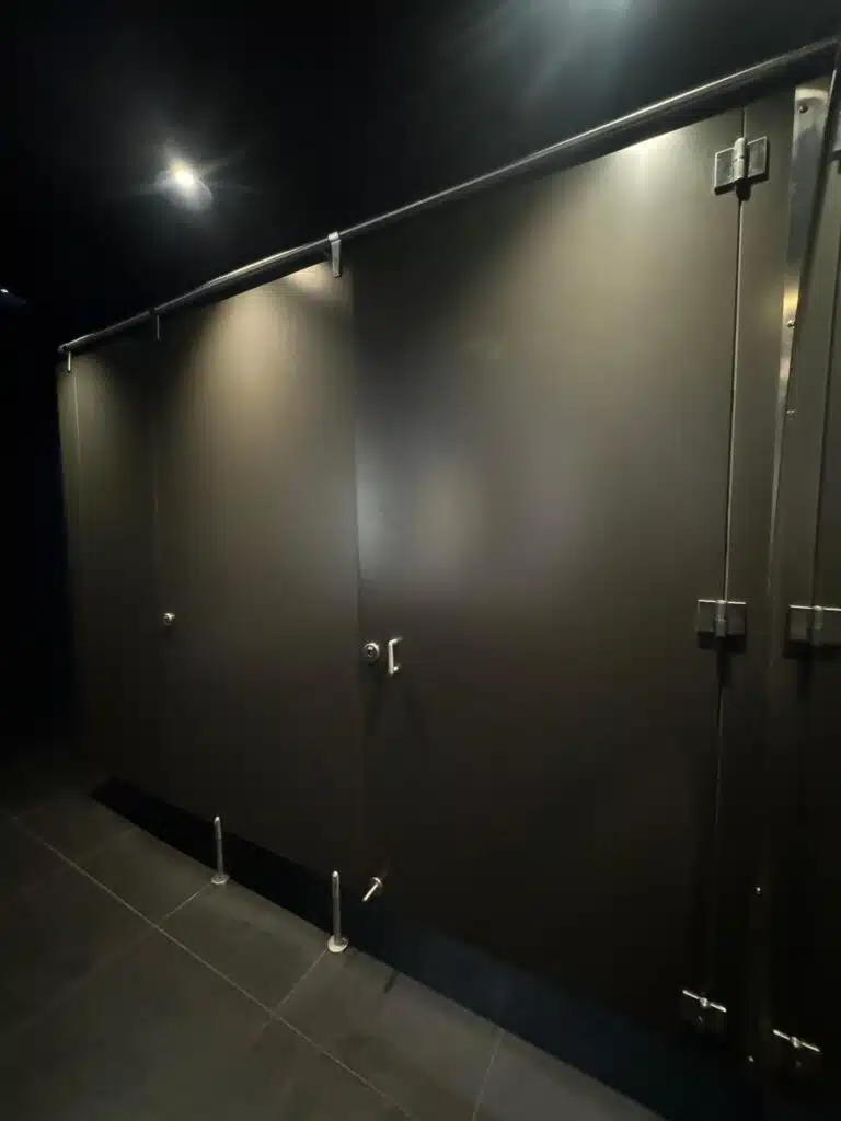 NYMM ASI Global Alpaco 78_inch FMOB Phenolic Bathroom Partitions