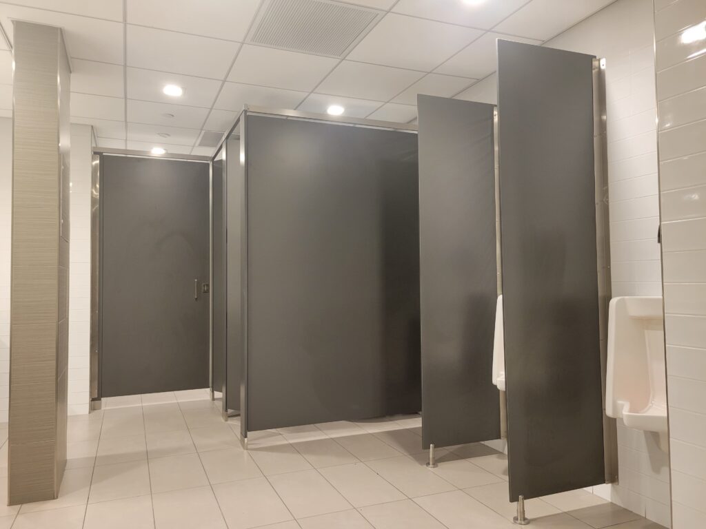 Phenolic Black Core Toilet Partitions