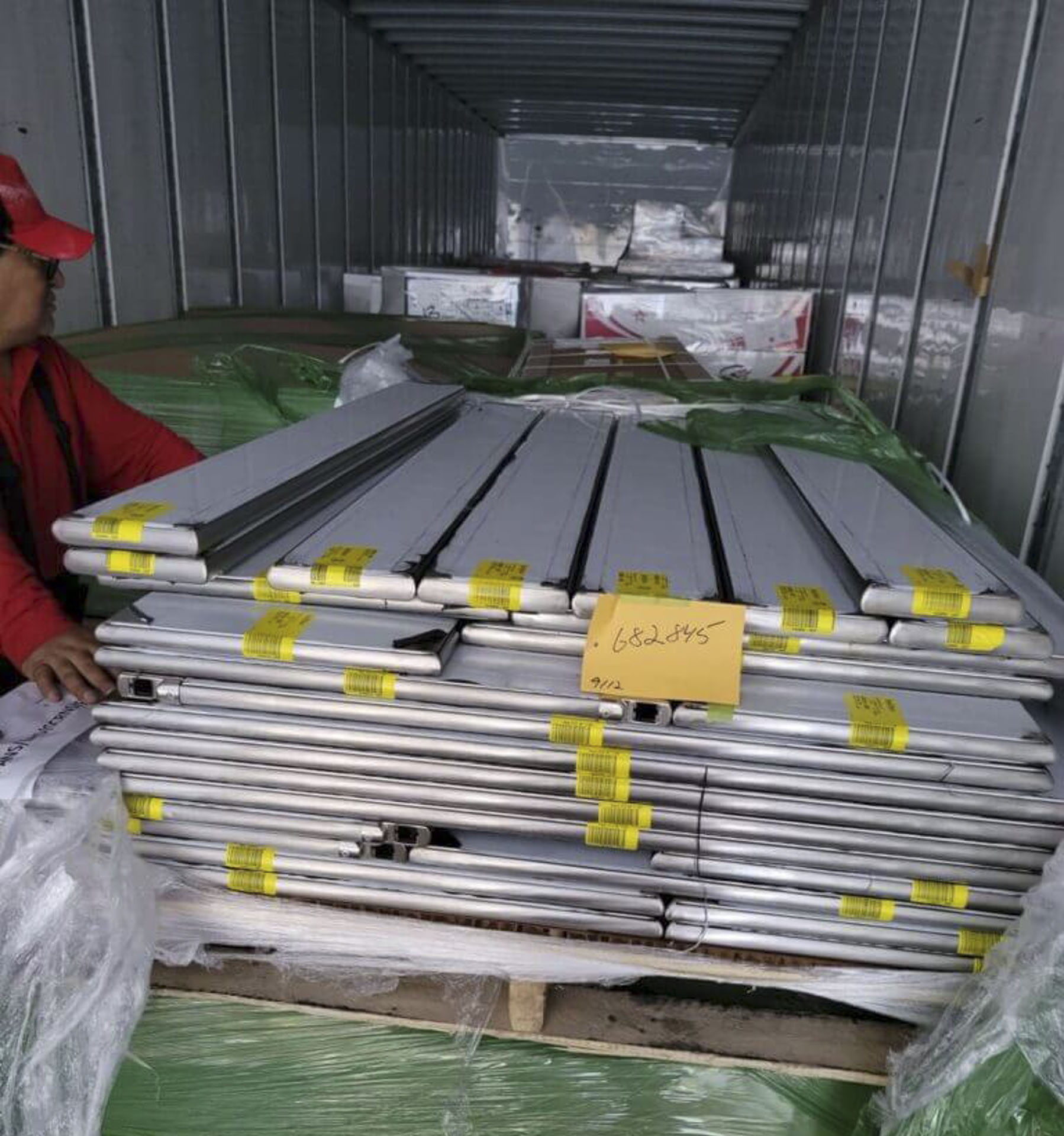 Mavi New York's Professional Freight Handling